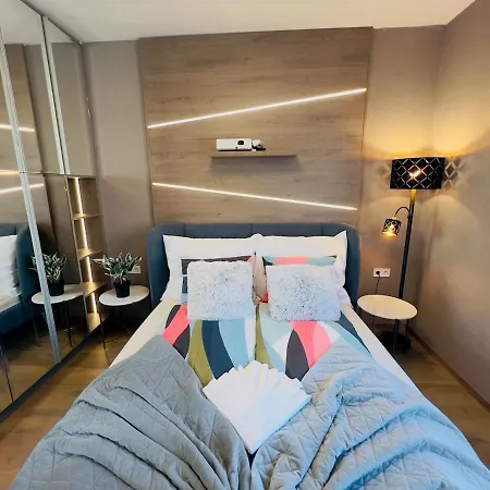 Karzo Lu 208 Free Garage Budapest