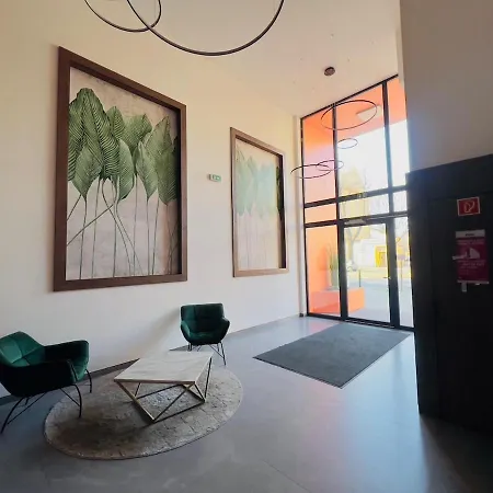 Karzo Lu 208 Free Garage *