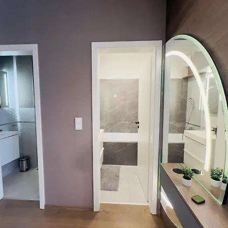 Karzo Lu 208 Free Garage *