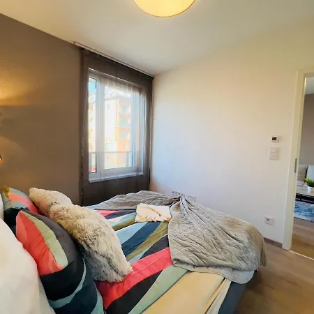 Karzo Lu 208 Free Garage *