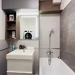Karzo Lu 208 Free Garage * בודפשט