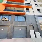 Karzo Lu 208 Free Garage * בודפשט